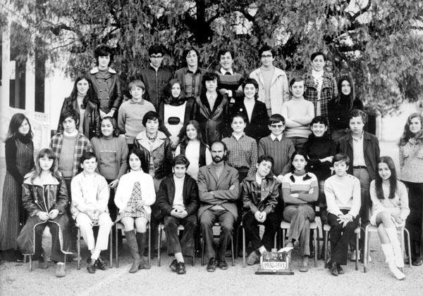 r_1970-1971_4eme 1.jpg - Lycée Regnault - TANGER / MAROC - Année scolaire: 1970-71 -4ème Photo communiquée par Mª Dolores Martinez 